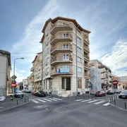 cladire Bucuresti CEC Bank Foto azitis jpeg