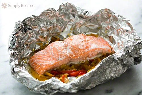 foil baked salmon 640 dm jpeg