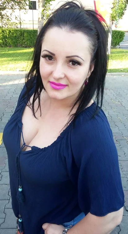 Silvana Riciu, veteta care a avut parte de operaţii nereuşite de mărire a sânilor