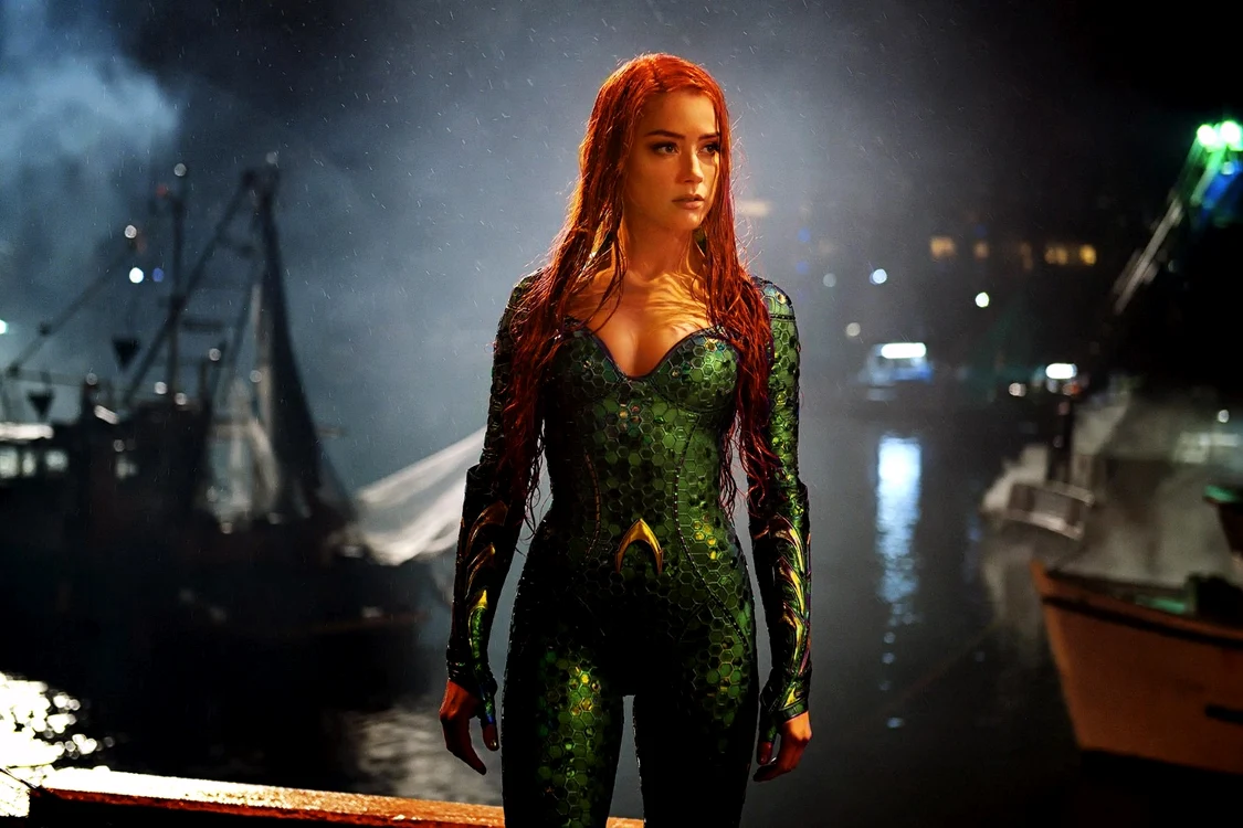 detaliu front heard aquaman jpeg
