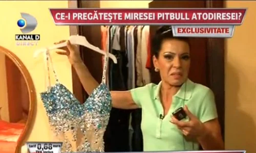 Anda, soacra lui Ionuţ, e foarte mândră de rochia ei sexy de soacră mică (captură: Kanal D) jpeg