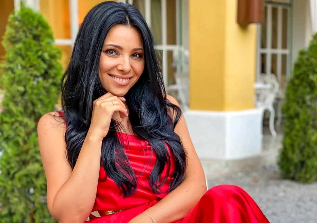 
    Corina Caragea prezintă știrile sportive la PRO TV de 15 ani  