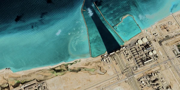 Rafinăria Ras Laffan din Qatar FOTO  shutterstock