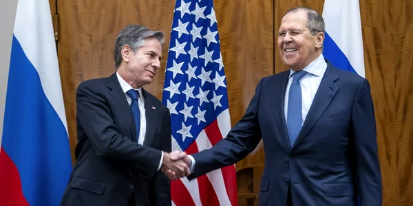 Secretarul de stat american Anthony Blinken şi ministrul rus de externe Serghei Lavrov la Geneva FOTO EPA-EFE