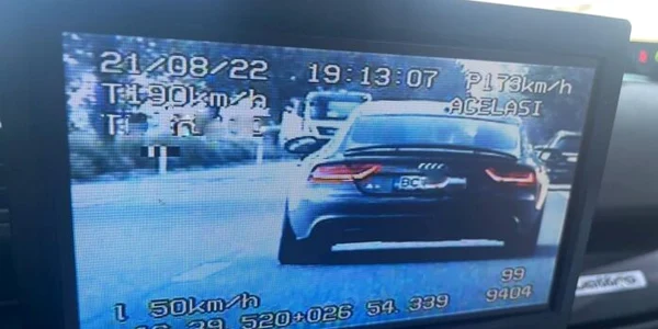 Sofer surprins de radar cu viteza excesiva FOTO IPJ Bacau jpg