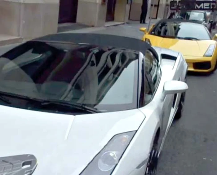 Bogătaşul din Qatar i-a dus o geantă plină cu bani unei românce care cerşea în centrul Parisului