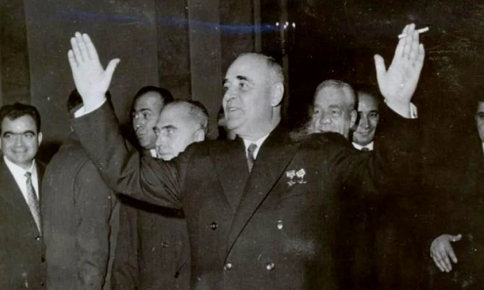 „Politica de independență“ a lui Gheorghe Gheorghiu Dej jpeg