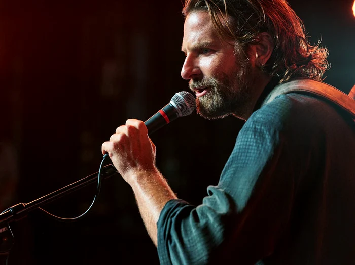 Bradley Cooper este principalul contracandidat al lui Rami Malek la categoria "Cel mai bun actor într-un rol principal"