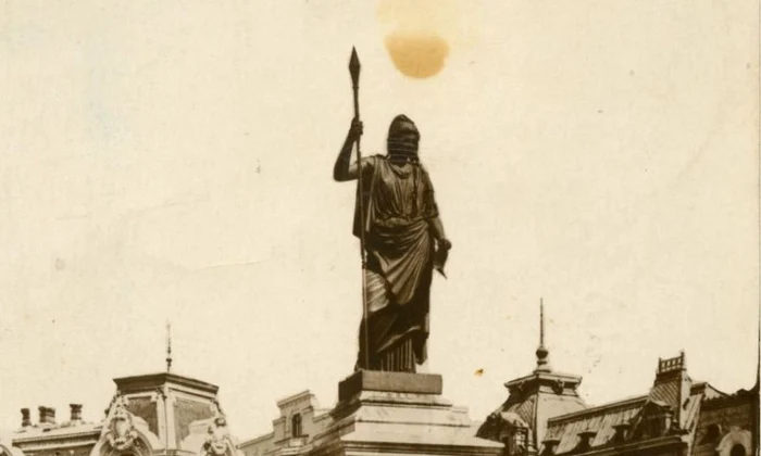 150 de ani | Statuia Libertății  O istorie republicană jpeg