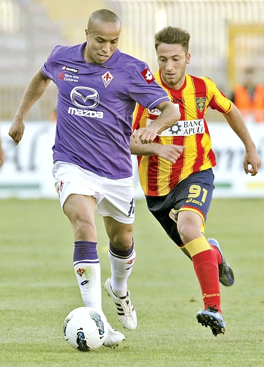 
    Kharja a jucat pentru  Fiorentina, nereuşind  să marcheze  