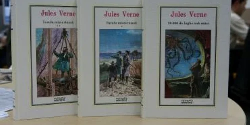 Colecţia originală „Jules Verne“