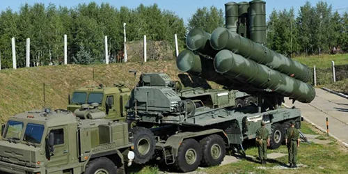 Sistemul antiaerian S-400 FOTO Sputnik