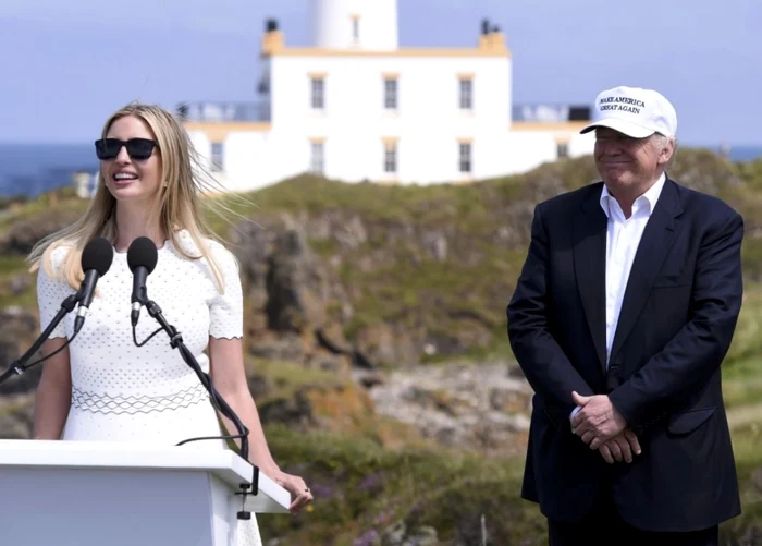 Ivanka Trump si Donald Trump FOTO Reuters