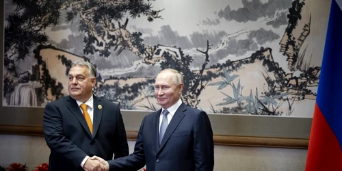Viktor Orban si Vladimir Putin la Beijing FOTO EPA EFE jpg