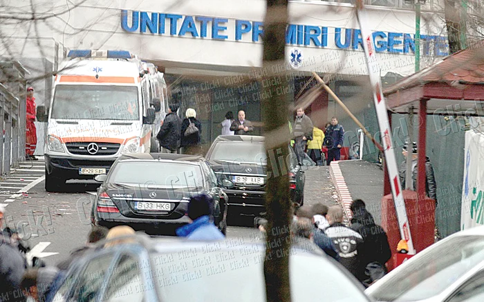 Miliardarul ajunge la  “Universitar” într-un  Mercedes negru