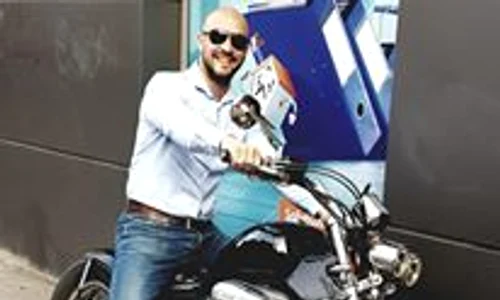 21 alexandru anghel fratele monicai anghel artist 2 jpg jpeg