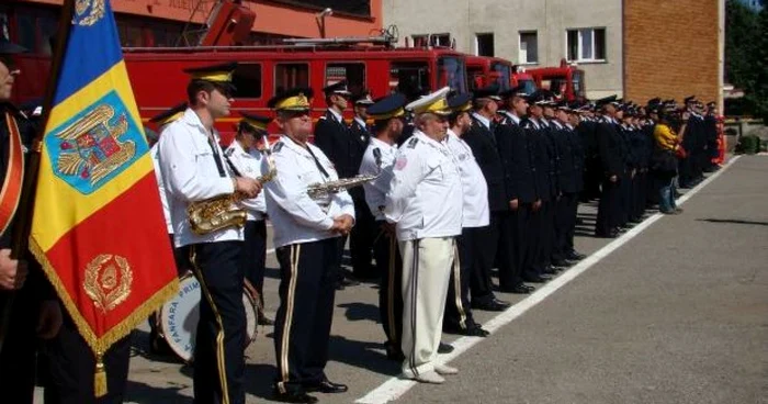 ISU Sălaj sărbătoreşte azi 79 de ani de atestare a Protecției Civile 