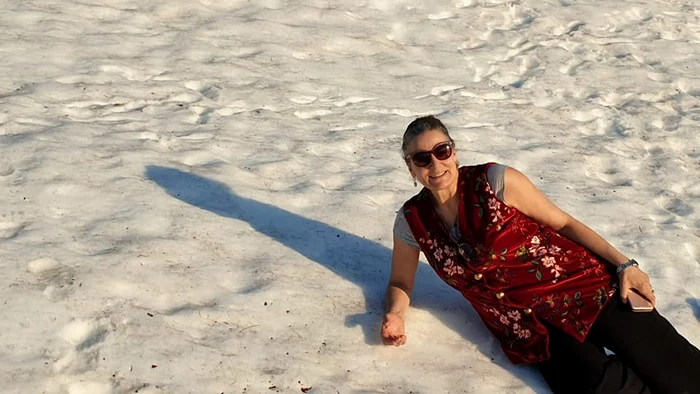 Maia Morgenstern, pe plaja de zăpadă din Norvegia.