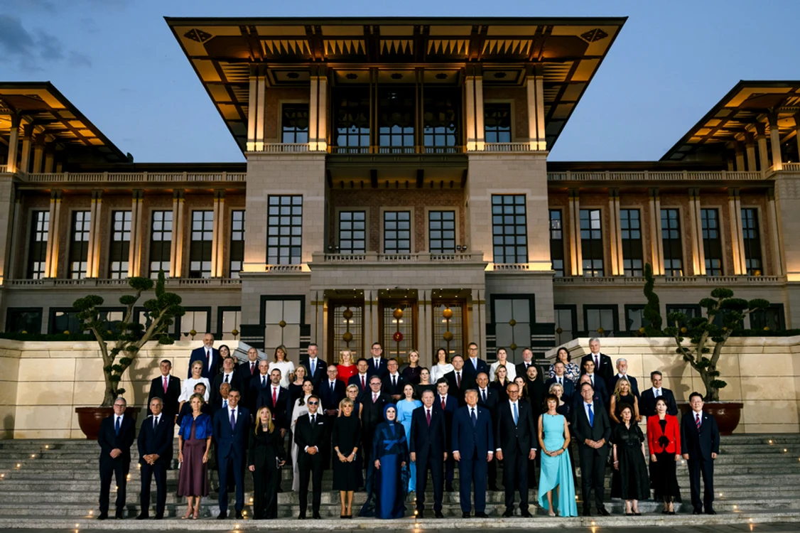Șefii de stat și de guverne la summitul NATO 