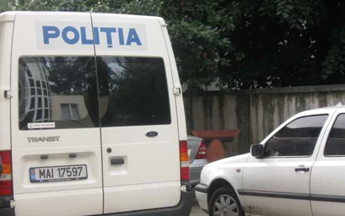 Târgu-Jiu: A înşelat o firmă cu peste o sută de mii de lei