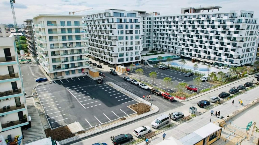 Cu taxă, fără taxă. Cu excepția stațiunii Mamaia, în restul litoralului turiștii nu plătesc parcarea pe domeniul public
