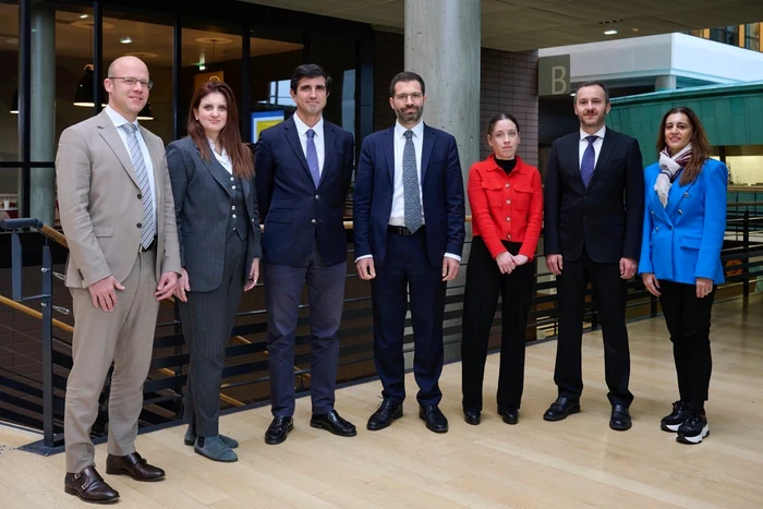 Membrii Biroului GRECO, Sorin Tănase este al doilea de la dreapta spre stânga (sursa Consiliul