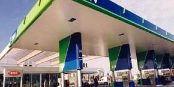 OMV vinde 30 de benzinării în Austria