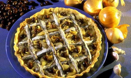 tarta cu hamsii si masline jpeg