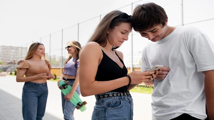 dating tineri moderni jpg