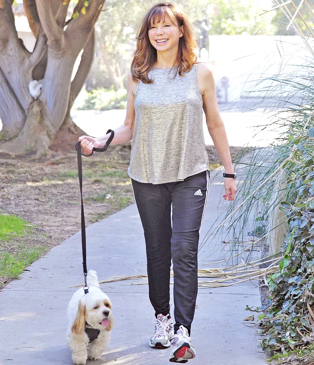 Victoria Principal, de 69 de ani, e buhăită la faţă