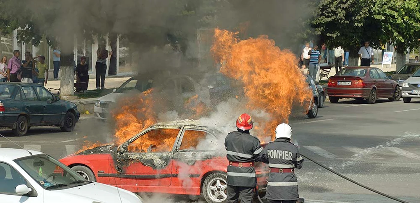 Ciril Bucioacă a ars ca o torţă până la sosirea pompierilorFoto: www.onestiul.ro