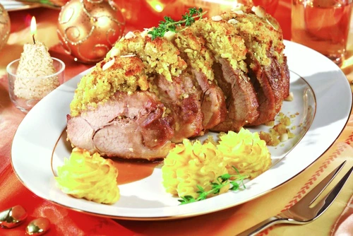 friptura de porc in crusta de masline verzi jpeg