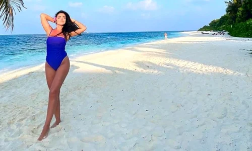 Andreea Mantea în Maldive (2) jpg