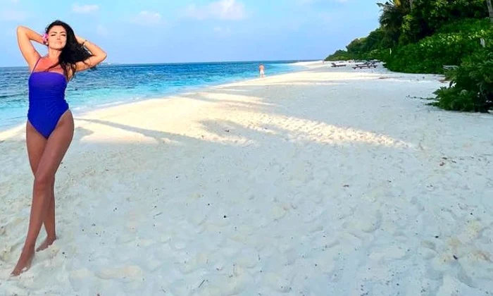 Andreea Mantea în Maldive (2) jpg