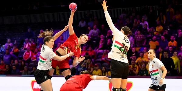 Ungaria Romania, handbal feminin (Sportpictures) jpeg