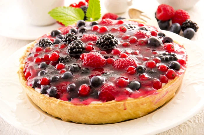 Deliciu cu fucte de pădure