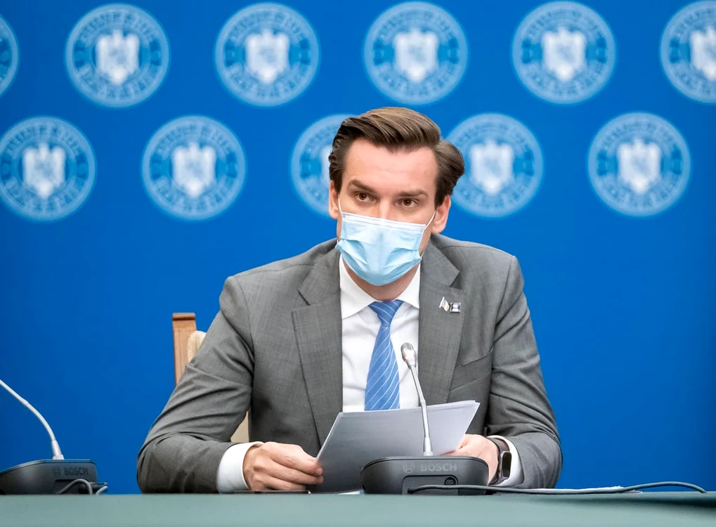 Andrei Baciu, secretar de stat în Ministerul Sănătății, face primele declarații despre vaccinul Moderna care va ajunge în România