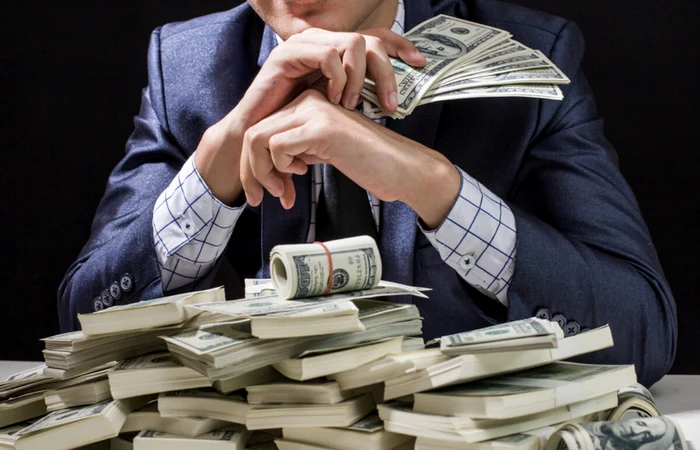 Care sunt cele mai bogate 10 familii din lume / foto: Shutterstock