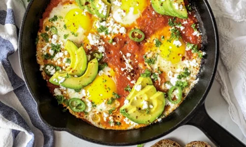 Shakshuka picantă jpg
