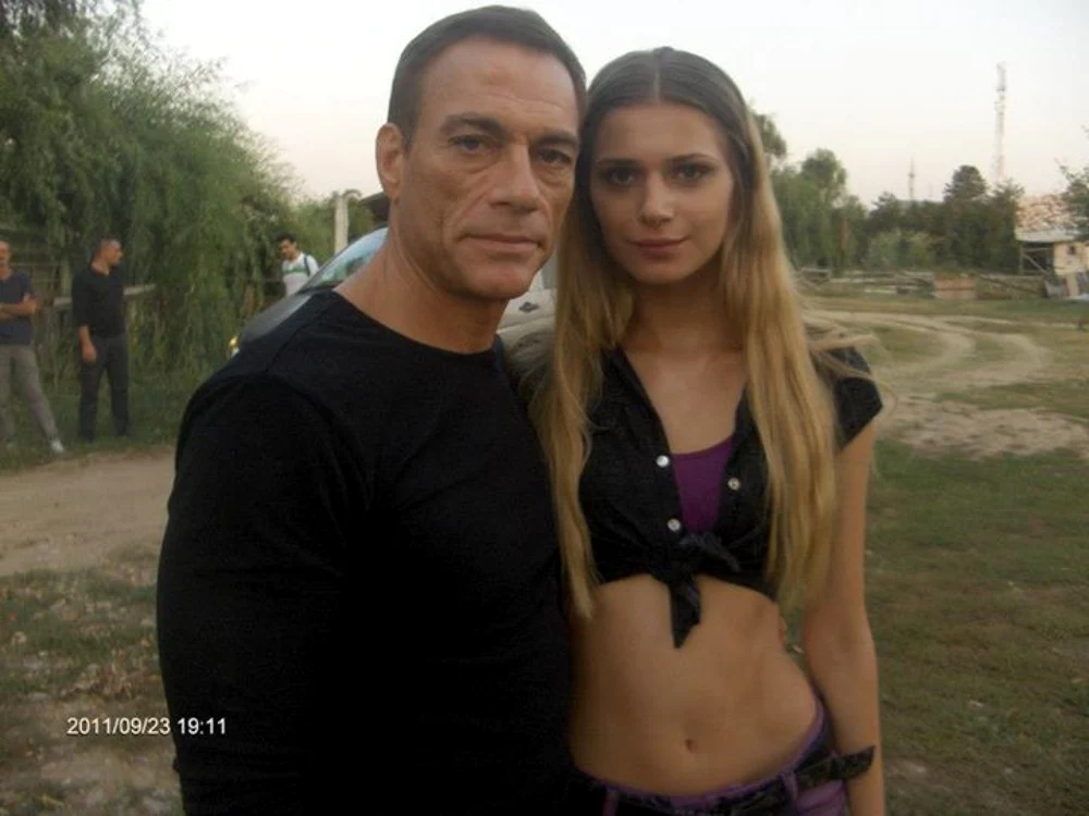 Actriţa Lia Sinchevici şi Jean Claude Van Damme Foto Facebook Lia Sinchevici