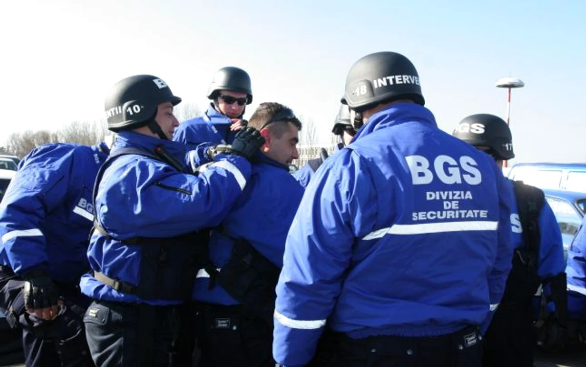 Agentul era angajat al firmei de pază BGS FOTO: Adevărul/Arhivă