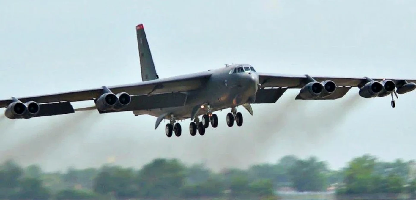 Bombardier B-52