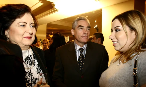 mioara  -petre roman-oana 