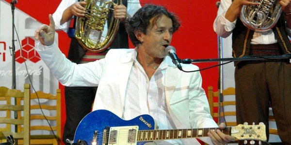 Goran Bregovic cântă în Tribute Summer Residence. 