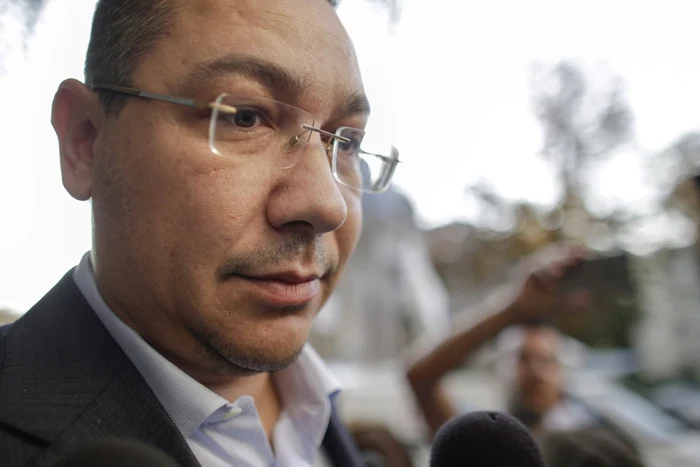 Victor Ponta s-a prezentat la Curtea Supremă