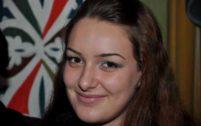 Rebeca- Alexandra Oprea (16 ani)