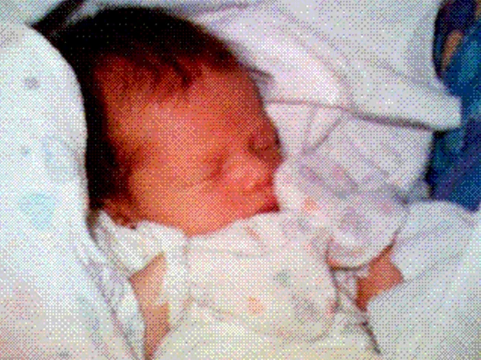 Prima fotografie realizată cu telefonul și distribuită pe internet