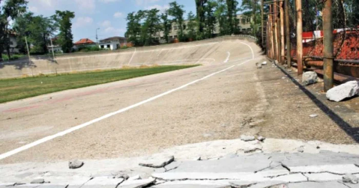 Velodromul Dinamo, pericol de moarte!