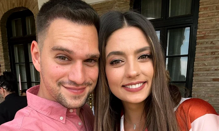 Oana Mosneagu si Vlad Gherman la botezul fetitei lui Mario (1) jpg