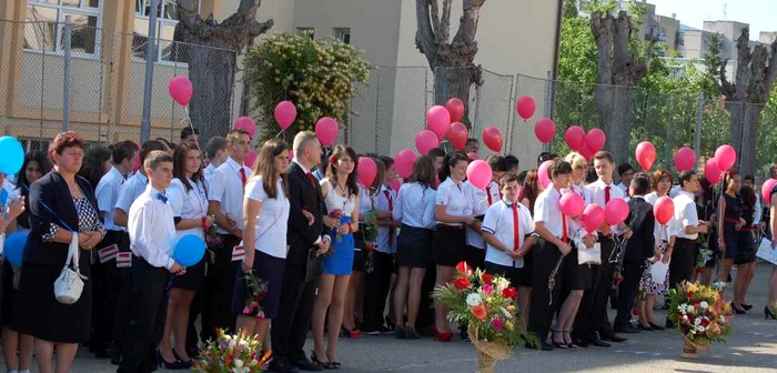 Clasele a VIII-a au încheiat cursurile în 15 iunie